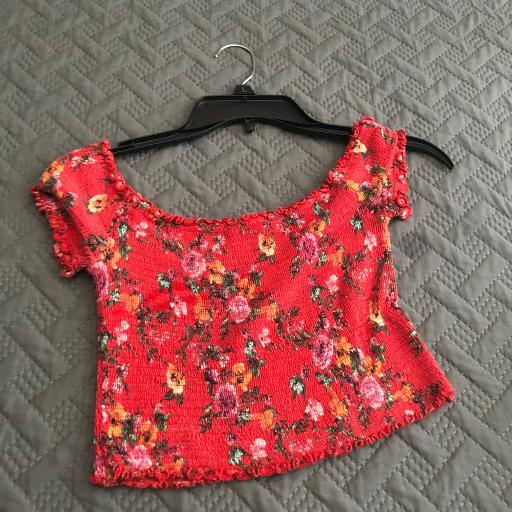 Red small off the shoulder crop top